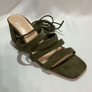 Source Unknown Dark Green Strappy Sandals